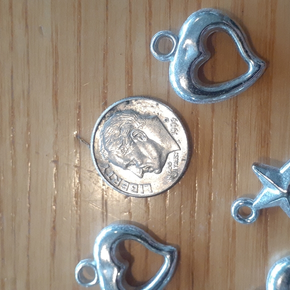 Pewter heart charm lot Hearts flowers lock angels animals & more jewelry crafts - Picture 4 of 5